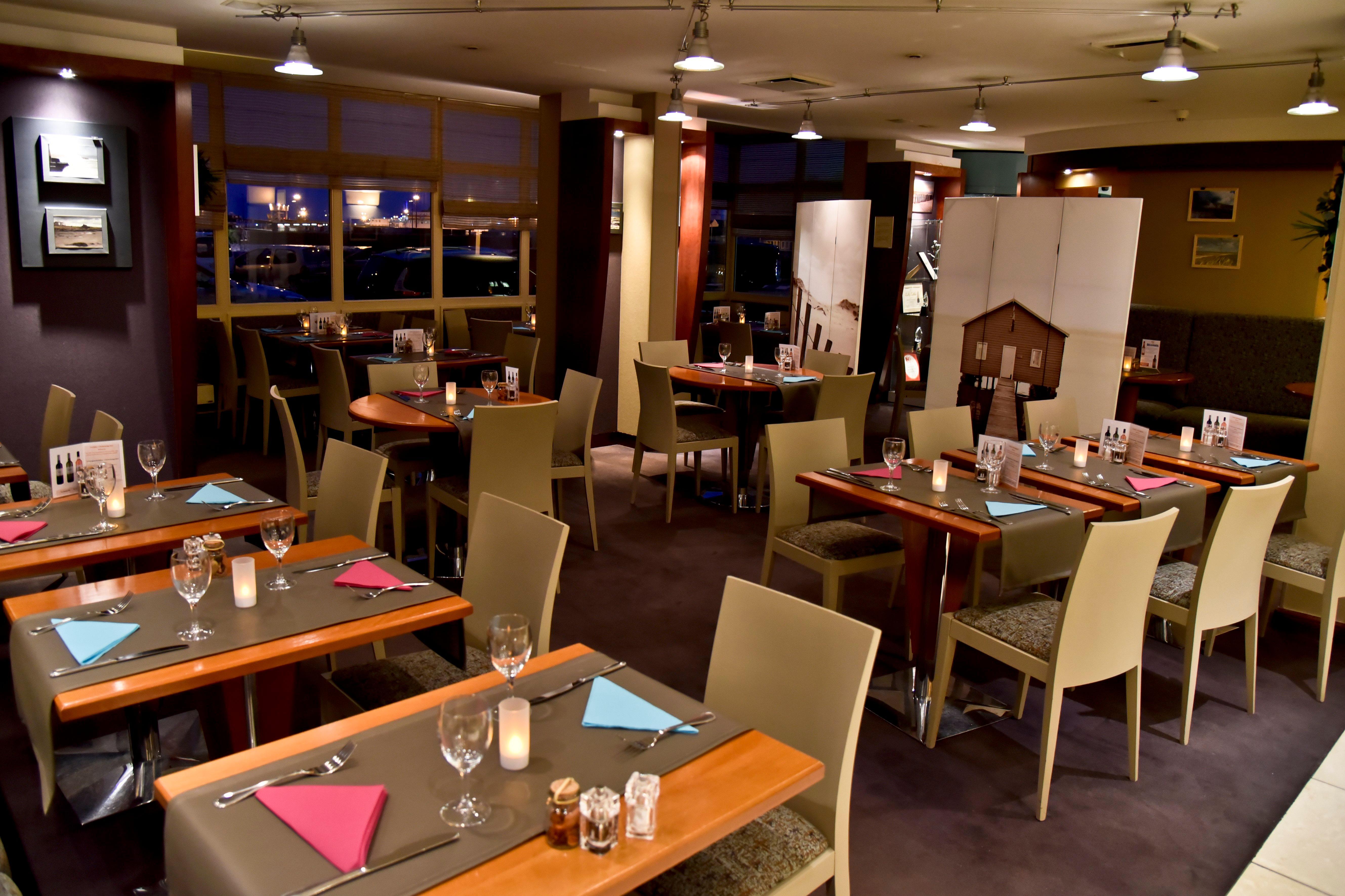 Holiday Inn Calais-Centre By Ihg Exterior photo