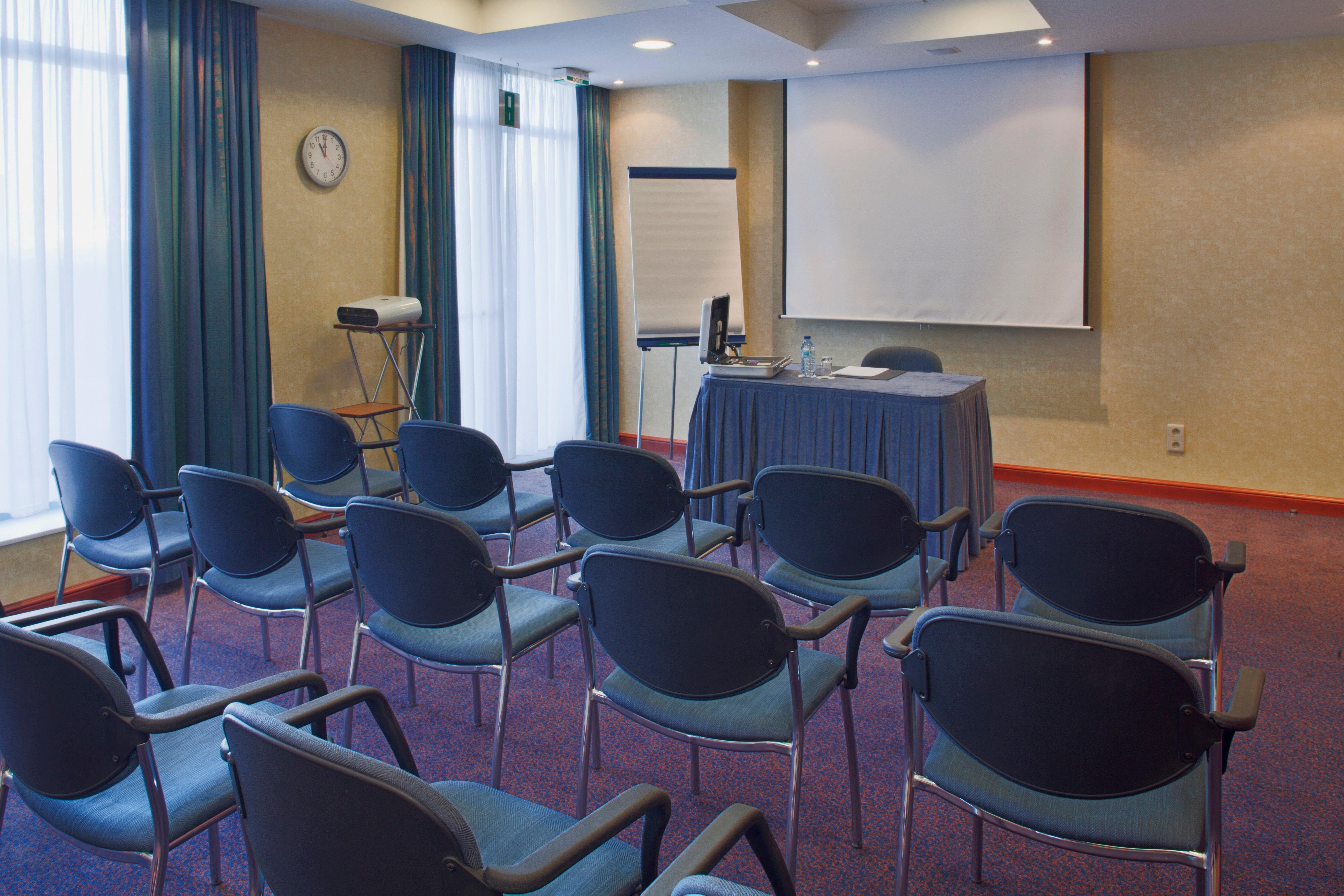Holiday Inn Calais-Centre By Ihg Exterior photo