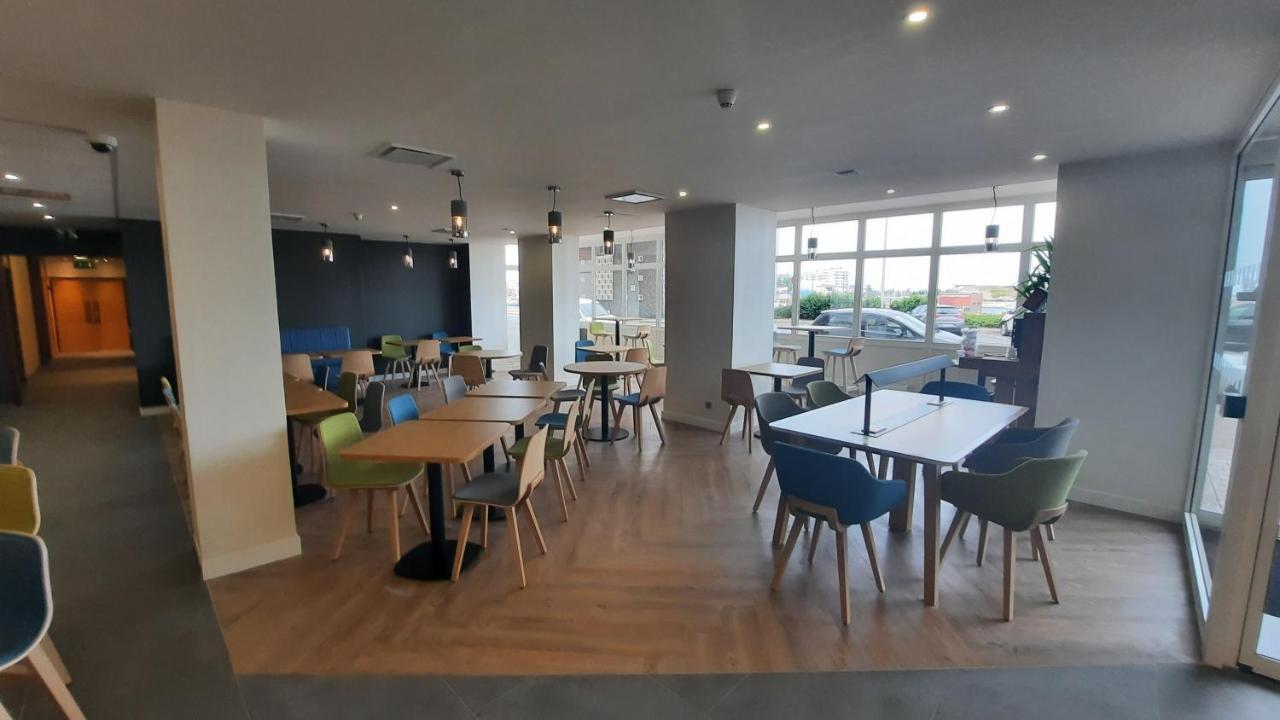 Holiday Inn Calais-Centre By Ihg Exterior photo